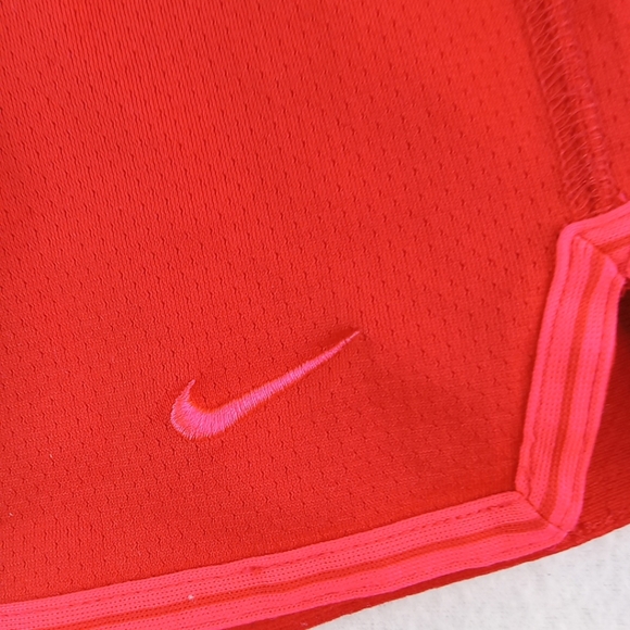 XL Dri FitNIKE Red & Neon Short - Picture 8 of 10